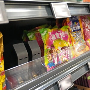 Sistemas de empuje de productos para productos de confitería